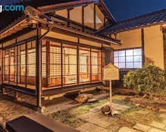 Aparthotel Japans Oldest Remaining Company Housing (Asago, Japan)