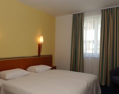 Khách sạn Hotel Veritas (Budapest, Hungary)