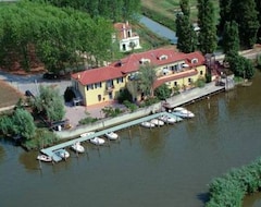 Khách sạn Locanda del Passo Pomposa (Codigoro, Ý)
