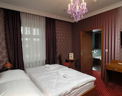 Khách sạn Hotel Pałac Lucja (Gogolin, Ba Lan)