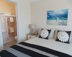 Bed & Breakfast Beachside B&B (Christchurch, Reino Unido)