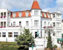 Khách sạn Buchenpark (Ostseebad Heringsdorf, Đức)