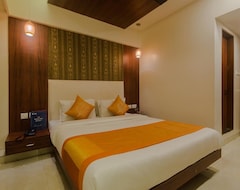 OYO 10166 Hotel D69 Residency (Bhayandar, India)