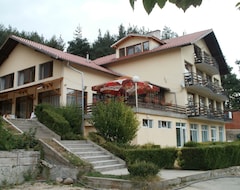 Khách sạn Helier (Yakoruda, Bun-ga-ri)