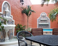 Hotelli Hotel Peregrina (Valladolid, Meksiko)