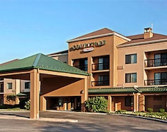 Khách sạn Courtyard by Marriott Cleveland Westlake (Westlake, Hoa Kỳ)