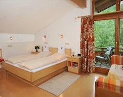 Hotel Gästehaus Flora (Reit im Winkl, Tyskland)