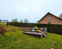 Tüm Ev/Apart Daire Spacious And Well Cared-for Accommodation With Garden, Right In The Ardens (Malmedy, Belçika)