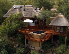 Khách sạn Clifftop Exclusive Safari Hideaway (Welgevonden Game Reserve, Nam Phi)