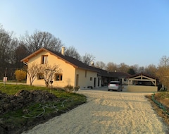 Bed & Breakfast Aux Cadollines (Sennecey-le-Grand, France)
