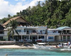 Khách sạn Big La LaGuna Beach Dive Resort (Puerto Galera, Philippines)