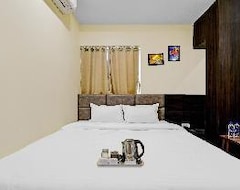 Townhouse 863 Hotel Paradise (Tezpur, India)