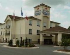 Khách sạn Holiday Inn Express & Suites Albemarle (Albemarle, Hoa Kỳ)