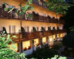 Khách sạn Miralago (Molveno, Ý)