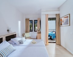 Huoneistohotelli Paradise Apartments (Stalis, Kreikka)