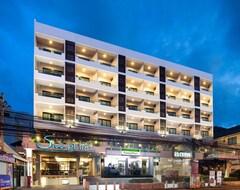 فندق سيمبلتيل (شاطئ كارون, تايلاند)