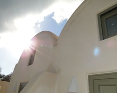 Hotelli Sunhaus - 10 Meters From The Beach (Perissa, Kreikka)