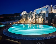 Hotel Aperanto Suites (Oia, Greece)