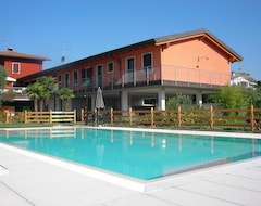 Otel Agriturismo Al Dugale (Lazise sul Garda, İtalya)