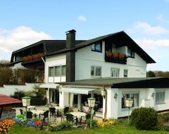 Khách sạn Haus Lippert (Rodalben, Đức)