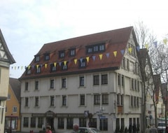 Khách sạn Hotel Lamm (Giengen an der Brenz, Đức)
