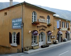 Hotel Auberge du Teillon (Castellane, France)