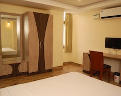 OYO 10222 Hotel Anbu Park (Tiruchirappalli, Hindistan)