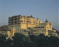 Khách sạn RAAS Devigarh (Udaipur, Ấn Độ)