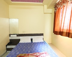 Nhà nghỉ HOTEL PARAS PALACE (Ahmedabad, Ấn Độ)