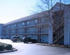 Koko talo/asunto Intown Suites Extended Stay Atlanta Ga - Conyers (Conyers, Amerikan Yhdysvallat)