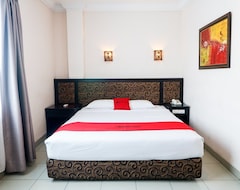 Hotel RedDoorz Plus @ Jalan Dr Sutomo Pekanbaru (Pekanbaru, Indonezija)
