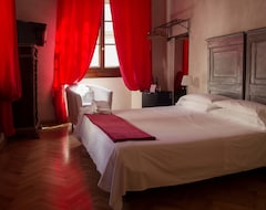 Hotel N4U Guest House (Florencia, Italia)
