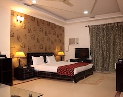 Hotel Drive In 24 (Moradabad, Indija)