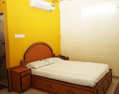 Hotelli SRI RAJA LODGE (Coimbatore, Intia)