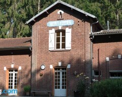 Bed & Breakfast Bernafay Wood B&B (Montauban-de-Picardie, Francuska)