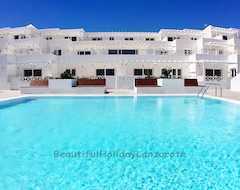 Huoneistohotelli Flower Beach Suites 17 (Arrecife, Espanja)