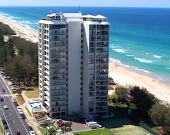 Otel Golden Sands On The Beach - Absolute Beachfront Apartments (Main Beach, Avustralya)