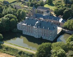 Khách sạn Chateau de Vierset (Modave, Bỉ)