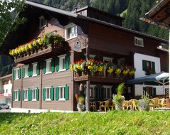 Hotel Gasthof Zum Guten Tropfen (Partenen, Austrija)
