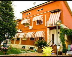 Khách sạn Desenzano (Desenzano del Garda, Ý)