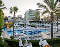 Hotel Sealife Buket Resort & Beach (Okurcalar, Türkiye)