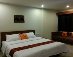Hotel Chollada Inn (Kamala Beach, Thailand)