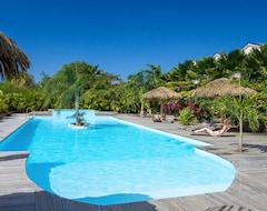 Khách sạn Caraïbes Royal (Deshaies, French Antilles)