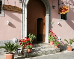 Hotel La Locanda Di San Francesco (Viggianello, Italien)