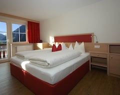 Hotel Villa Knauer (Mayrhofen, Austria)