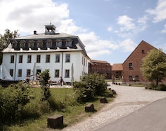 Biohotel Stiftsgut Wilhelmsglücksbrunn (Creuzburg, Germany)