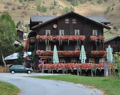 Hotel Swiss Lodge Joopi (Reckingen, Switzerland)