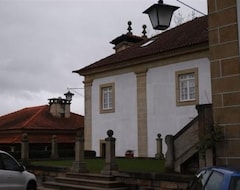 Hotelli Solar de Serrade (Monção, Portugali)