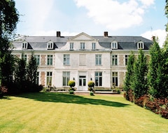 Hotelli Chambres D'Hotes Chateau De Courcelette (Lannoy, Ranska)