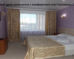 Hotel Sever Plus (Noyabrsk, Russia)